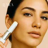 Luméa Éclat Adaptatif — Fond de teint adaptatif, léger et hydratant.